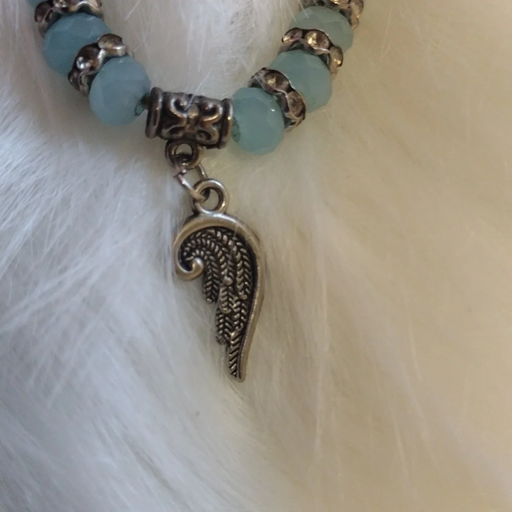 Blue Beads w/bling and Angel wing Bracelet